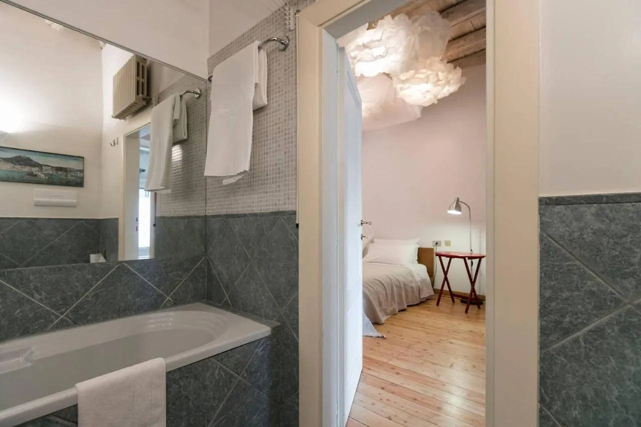 Naviglio, Sweet Dreams In The Heart Of The Fun Apartment Milan