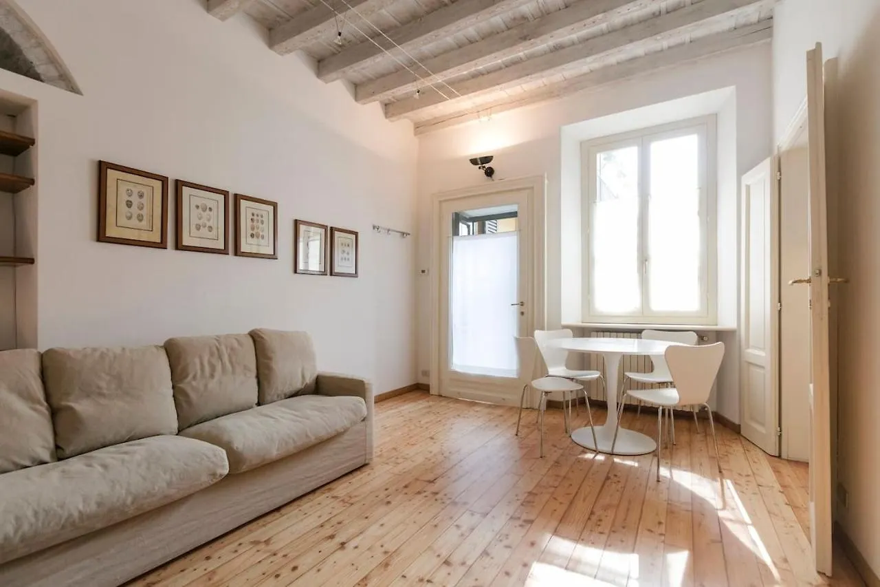 Naviglio, Sweet Dreams In The Heart Of The Fun Apartment Milan